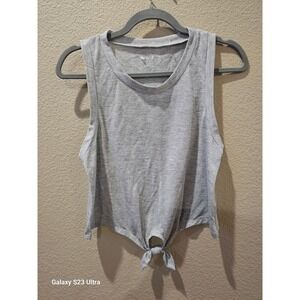 AERO NWOT, szM, gray cropped simple tank